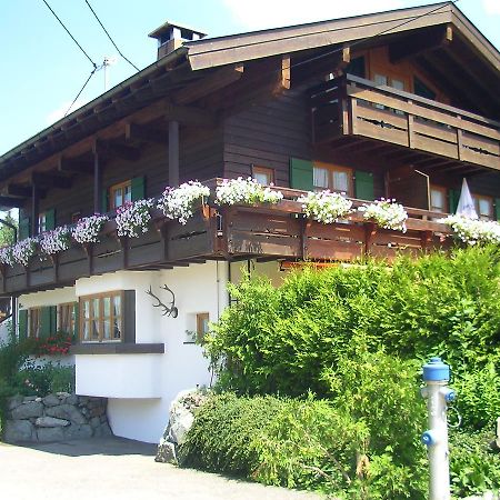 Ferienwohnung Ess: 4-Star Family Wellness Retreat Oberstdorf Exterior photo
