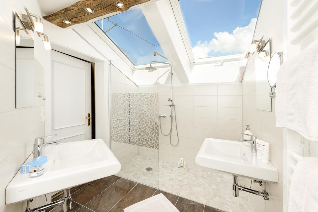 Ferienwohnung Ess: 4-Star Family Wellness Retreat Oberstdorf Exterior photo