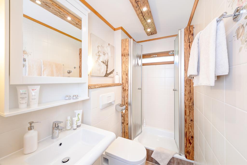 Ferienwohnung Ess: 4-Star Family Wellness Retreat Oberstdorf Exterior photo